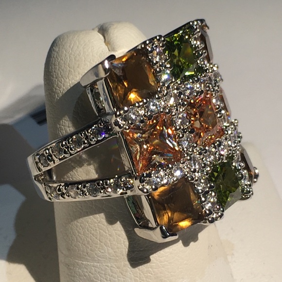 Belucci Zirconia Silver Multicolor Ring - Picture 7 of 7